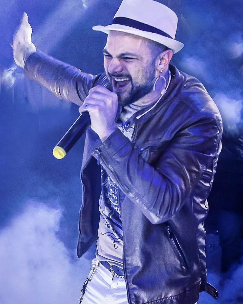 Contratar a LA MAGIA DEL RITMO al: 011 5452-1766 / Banda de Covers para Fiestas y Eventos Contratar a LA MAGIA DEL RITMO al: 011 5452-1766 / Banda de Covers para Fiestas y Eventos