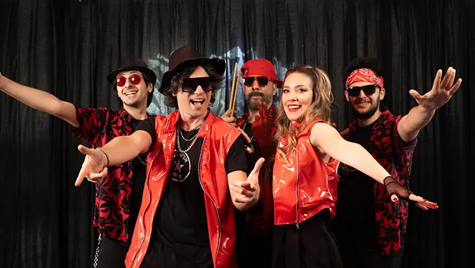 Contratar a COVER HITS Contacto al: 011 5452-1766 Contratar a COVER HITS Contacto al: 011 5452-1766