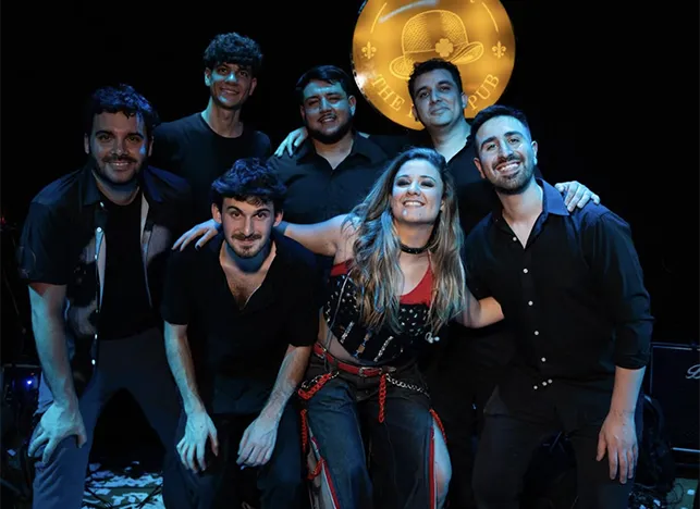 Contratar a LA SHAMPOO Contacto al: 011 5452-1766